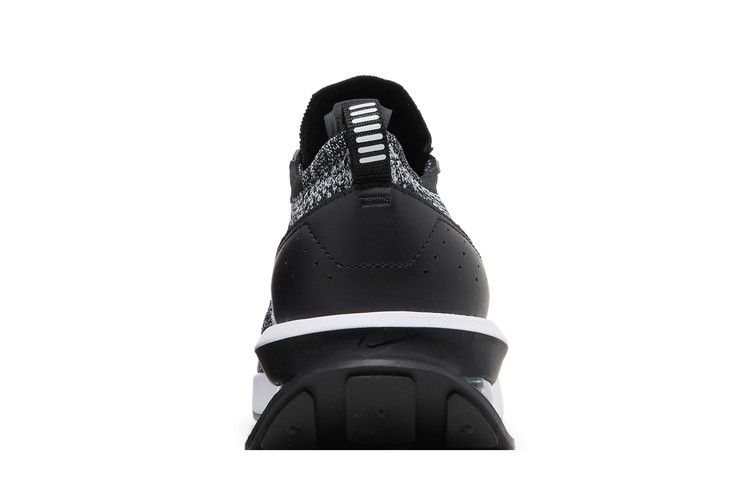 Nike Air Max Flyknit Racer 'Black White'