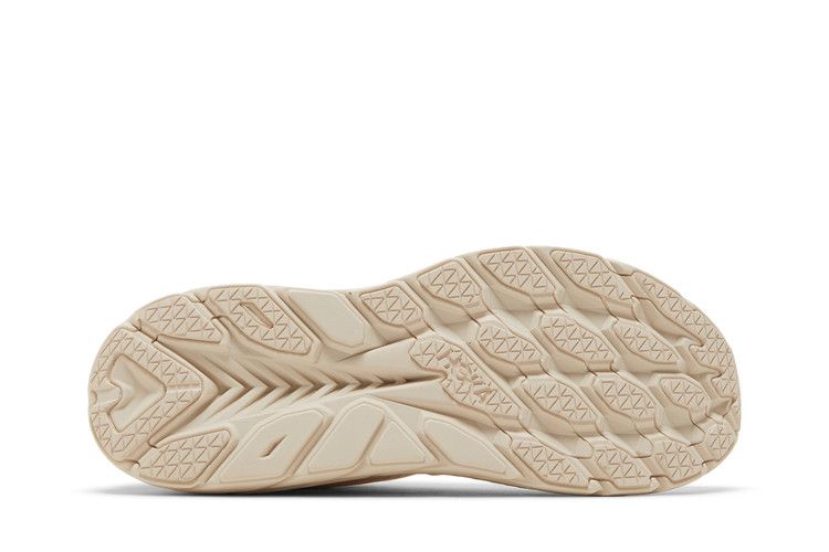 HOKA Clifton 8 'Eggnog Shifting Sand'