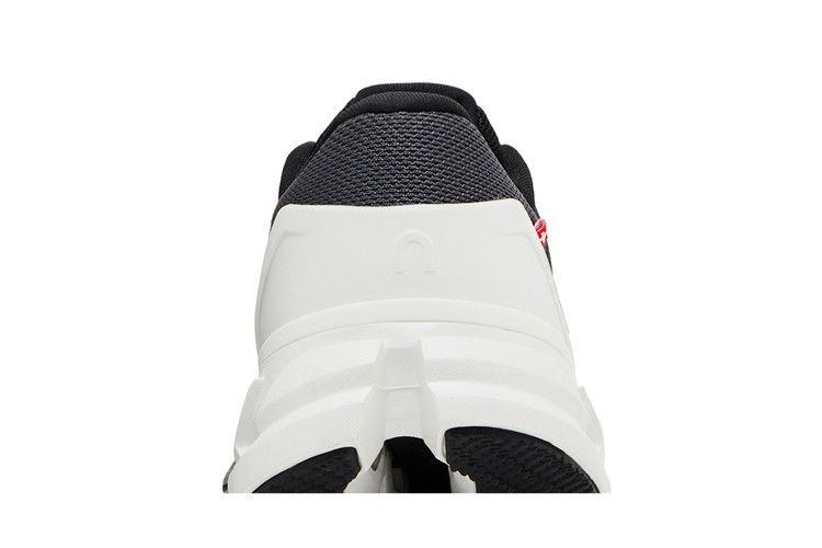 ON Wmns Cloudflyer 4 'Black White'