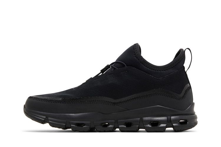 ON Cloudaway Waterproof Suma 'All Black'