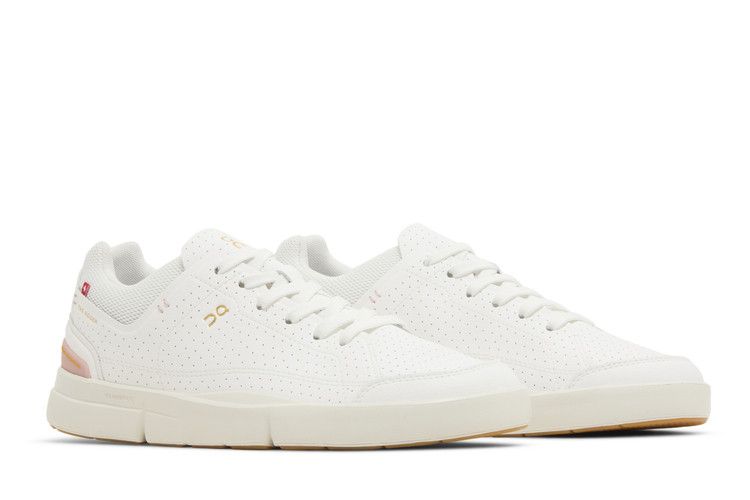 ON Wmns The Roger Centre Court 'White Woodrose'