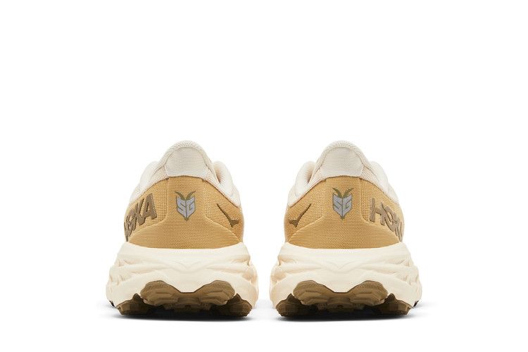 HOKA Speedgoat 5 'Vanilla Wheat'