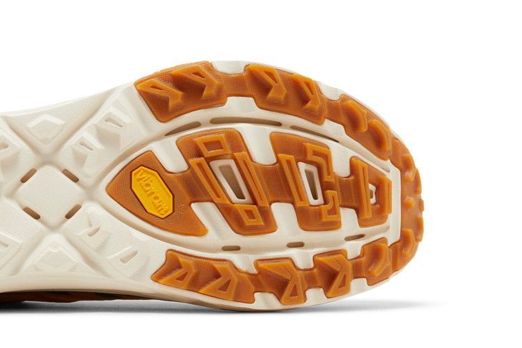 HOKA Mafate Three2 'Golden Yellow Eggnog'