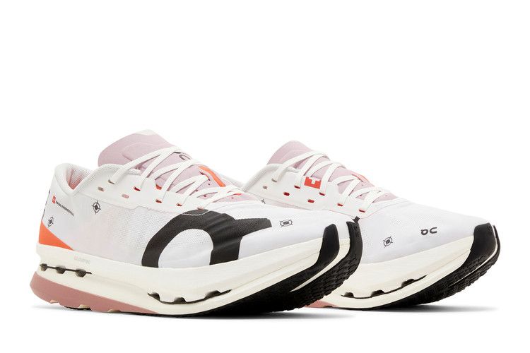 ON Cloudboom Echo 3 'White Flame'