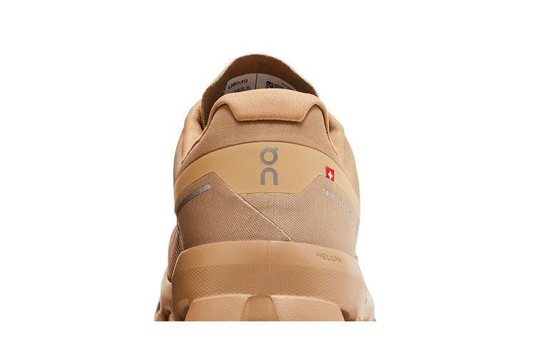 ON Cloudvista 2 'Chai Dune'