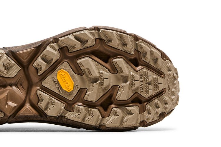 Satisfy x HOKA Mafate Speed 4 Lite 'Rubber'