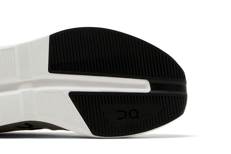 Cloudzone 'Ice Black'