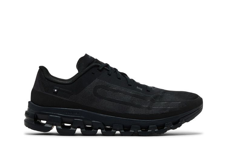 Bureau Borsche x Cloudflow 4 IKON 'Magnet Black'
