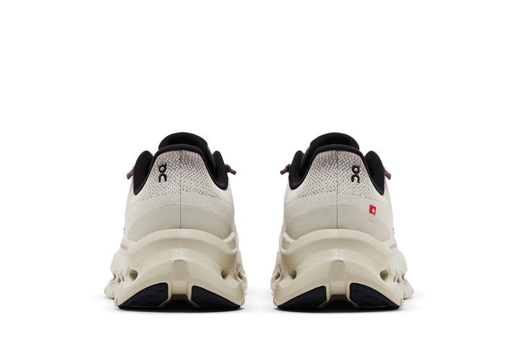 ON Wmns Cloudtilt 'Clove Sand'