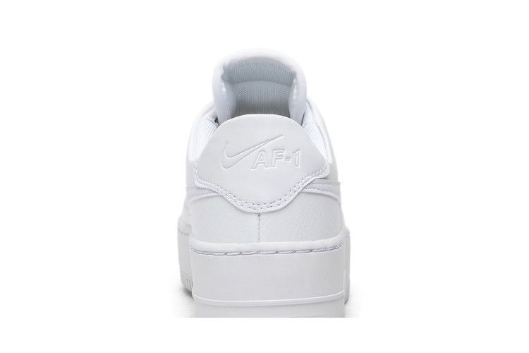 Nike Wmns Air Force 1 Sage Low 'Triple White'