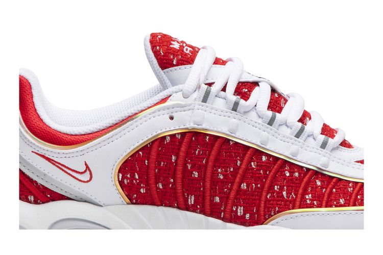 Supreme x Nike Air Max Tailwind 4 'University Red'