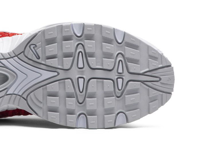 Supreme x Nike Air Max Tailwind 4 'University Red'