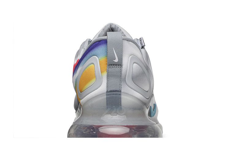 Nike Air Max 720 'Pride'