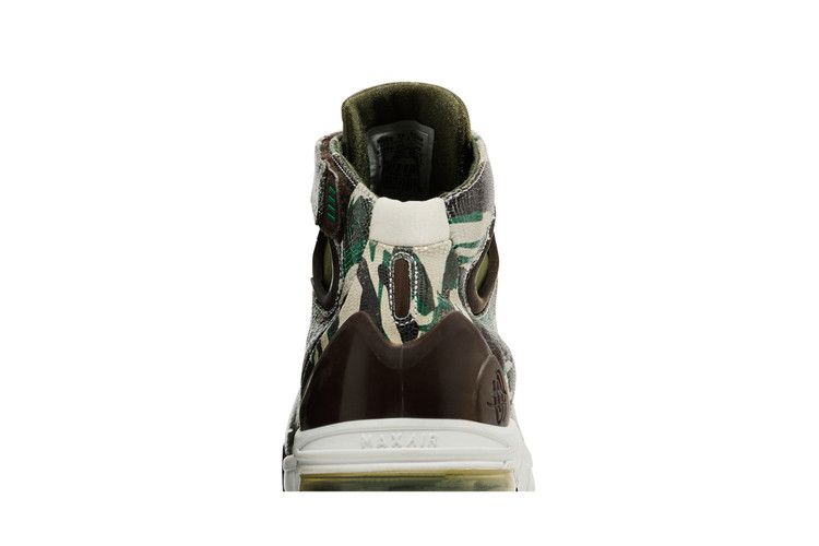 Nike Air Max Huarache 2K4 'Olive Camo'