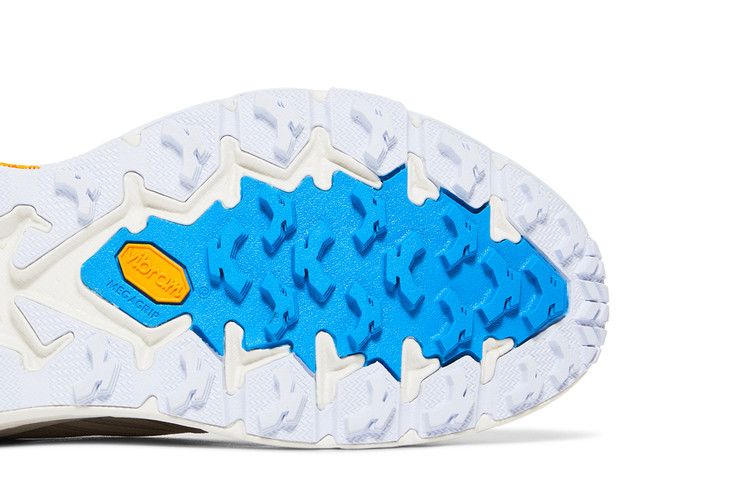 HOKA thisisneverthat x Speedgoat 4 'Marshmallow Cyan'