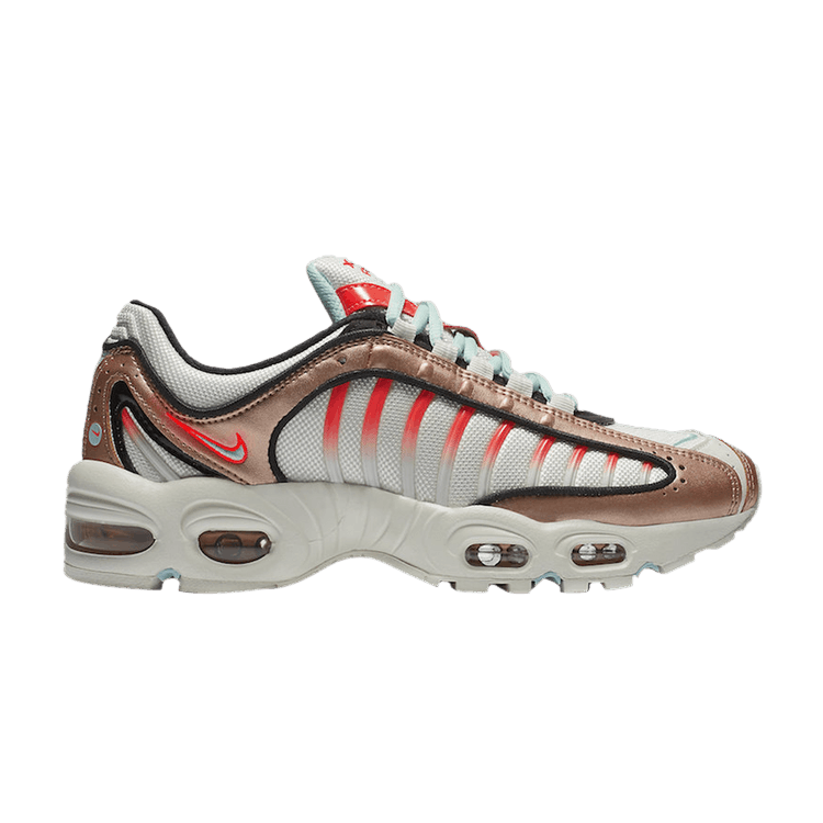 Nike Air Max Tailwind 4 'Metallic Bronze'