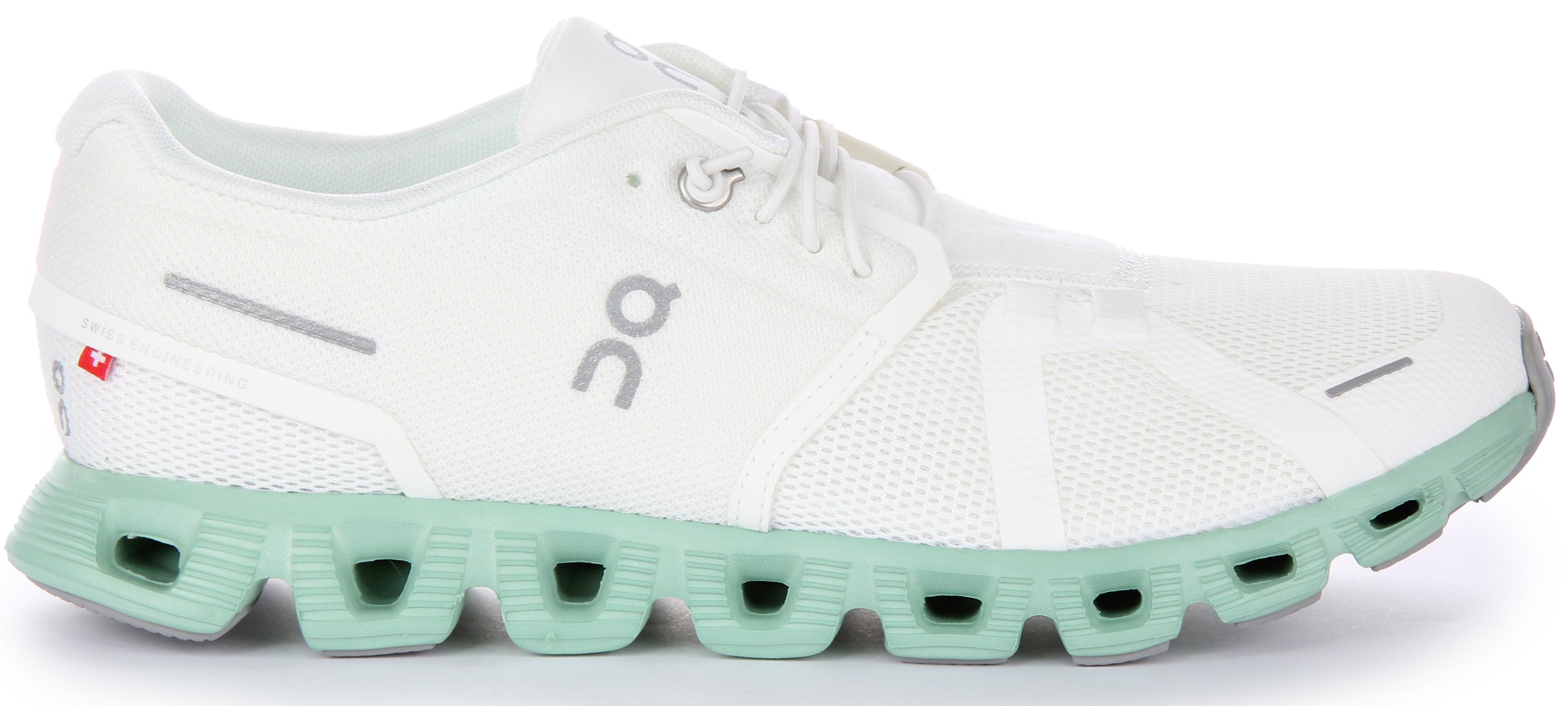 On Running Cloud 5 In White For Men
