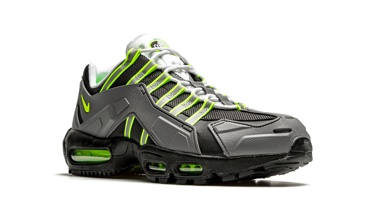 Air Max 95 NDSTRKT "Neon" CZ3591 002