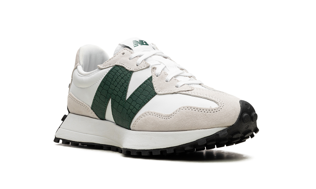 327 WMNS "Nightwatch Green" WS327DC