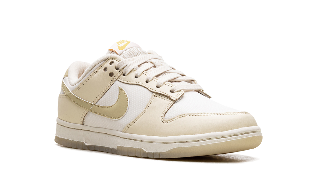 Dunk Low WMNS "Team Gold" FZ2552 100
